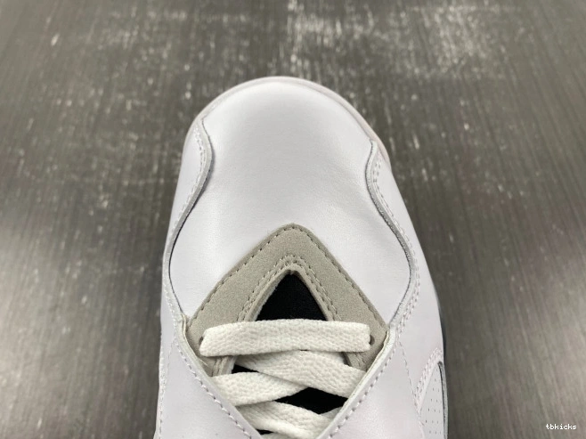 Rep TBK Bugs 305381-103 Air Jordan 8 Bunny Retro (2013) 0822